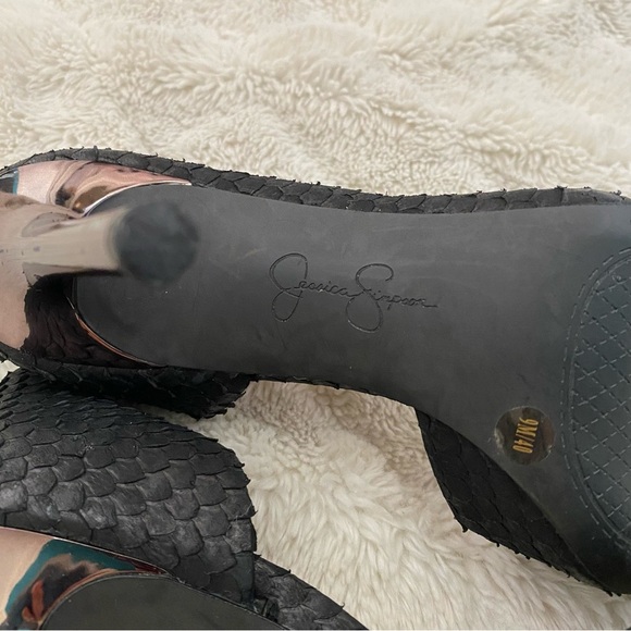 Jessica Simpson Pheona Pump Black Leather Pointed Toe Stiletto Heels Size 9 - Picture 13 of 16